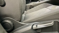 Volkswagen Golf 1.5 TSI 150 Life 5dr Petrol Hatchback